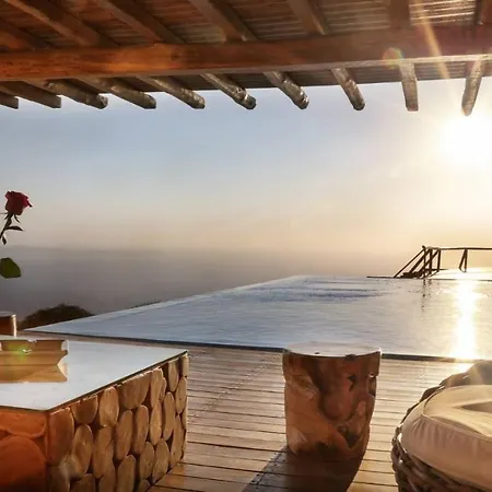 Beautiful Mykonos 11 Bedrooms Atlantis Private Heated Infinity Pool And Outdoor Jacuzzi Kastro Villa Fanari (Mykonos)